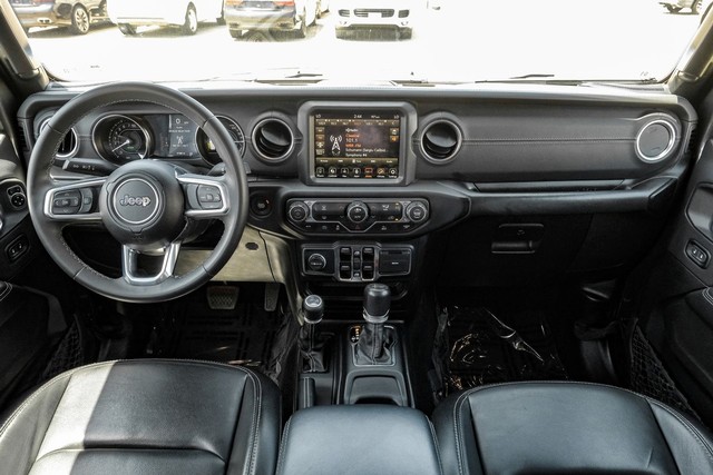 Jeep Wrangler Vehicle Main Gallery Image 15