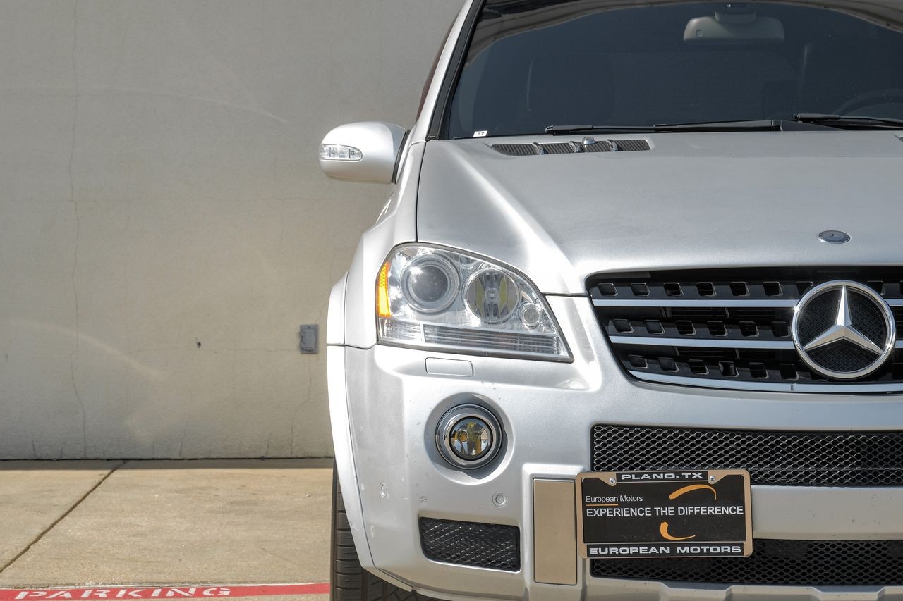 Mercedes-Benz ML 63 AMG Vehicle Main Gallery Image 43