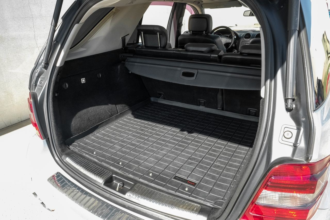 Mercedes-Benz ML 63 AMG Vehicle Main Gallery Image 47