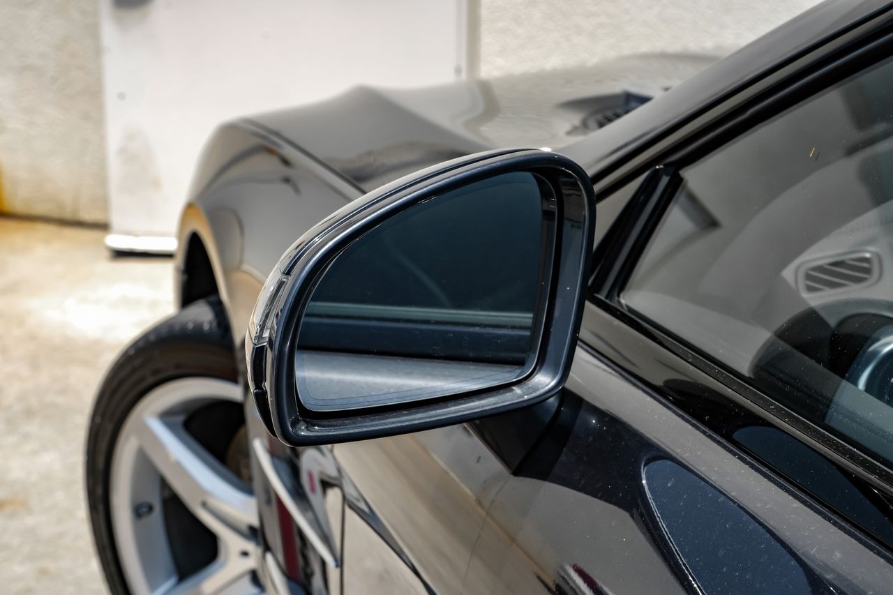 Mercedes-Benz SL 400 Vehicle Main Gallery Image 28