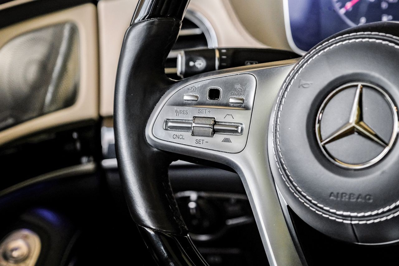 Mercedes-Benz S 560 Vehicle Main Gallery Image 17