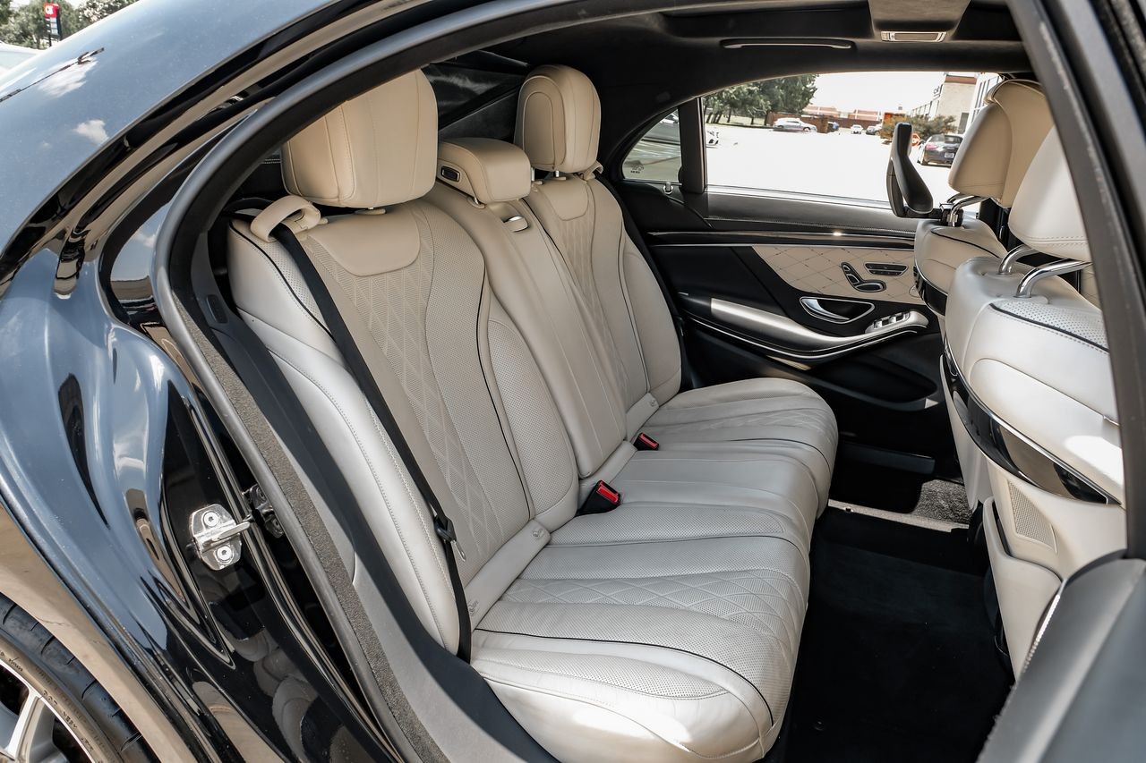 Mercedes-Benz S 560 Vehicle Main Gallery Image 33