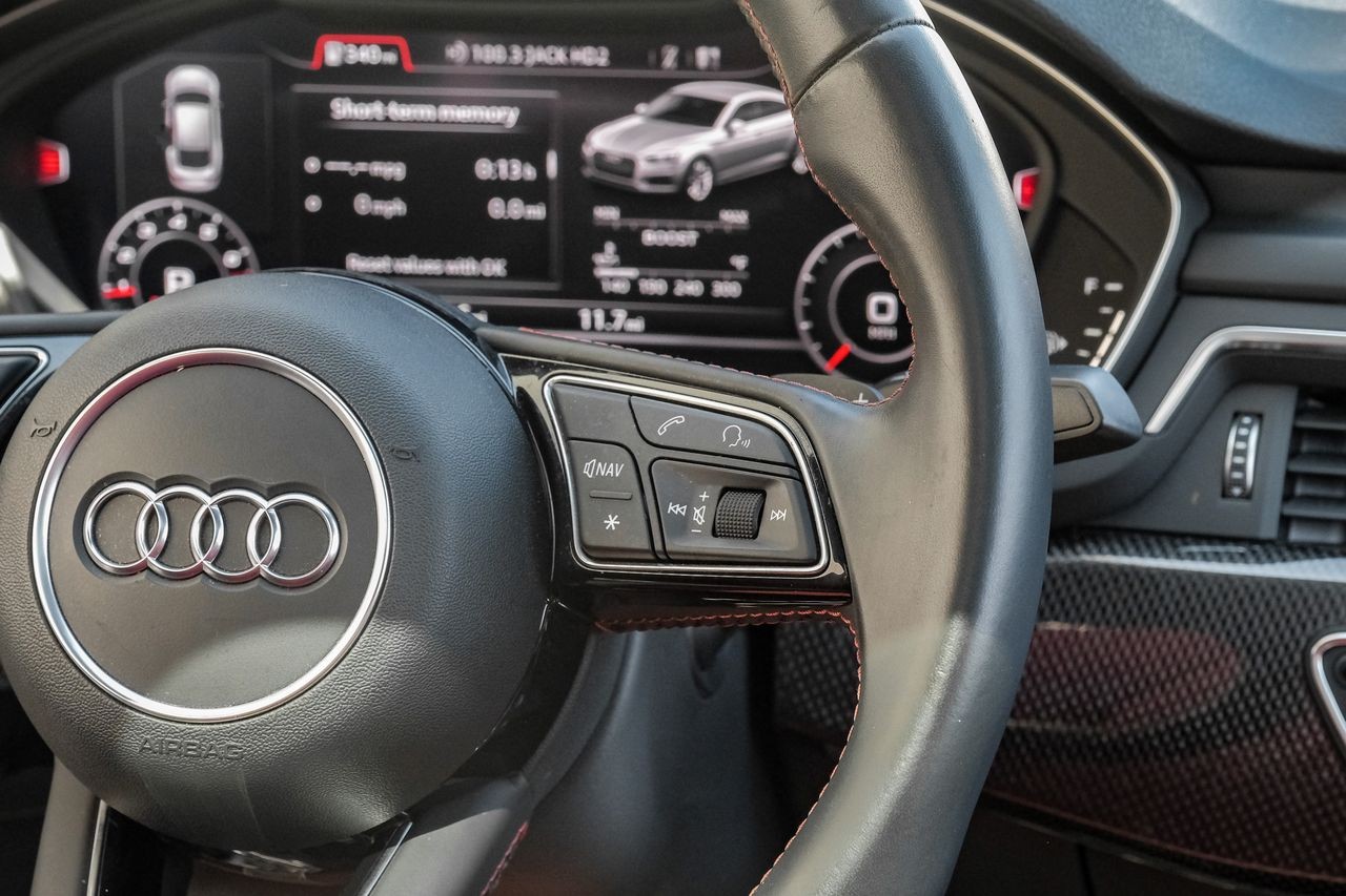 Audi S5 Sportback Vehicle Main Gallery Image 19