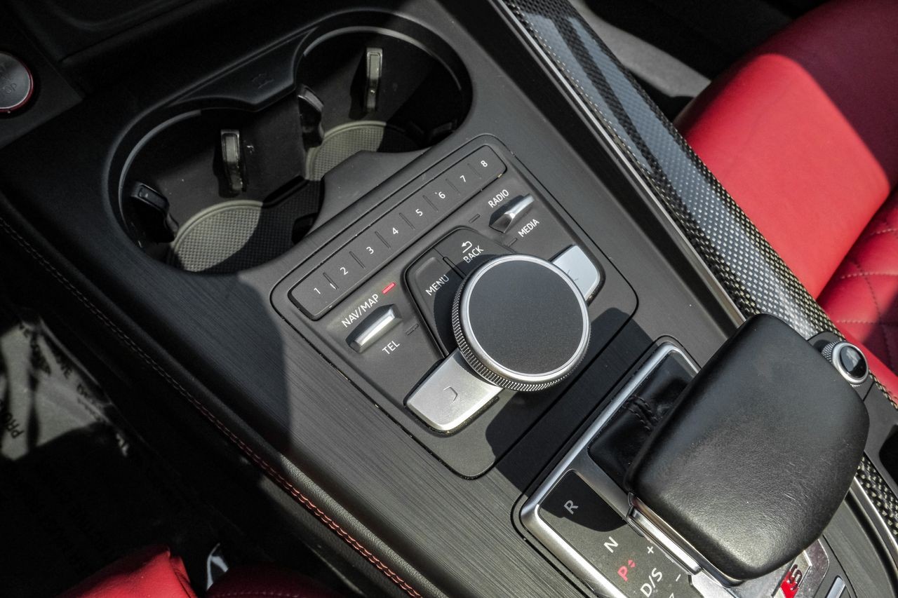 Audi S5 Sportback Vehicle Main Gallery Image 27