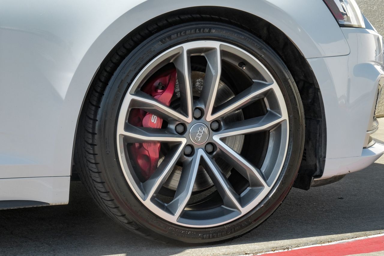 Audi S5 Sportback Vehicle Main Gallery Image 51