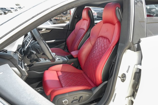 Audi S5 Sportback Vehicle Main Gallery Image 30