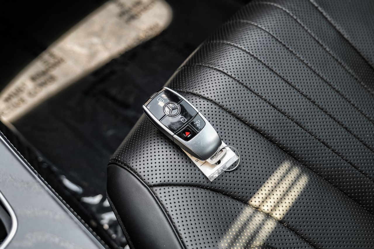 Mercedes-Benz CLS 450 Vehicle Main Gallery Image 55