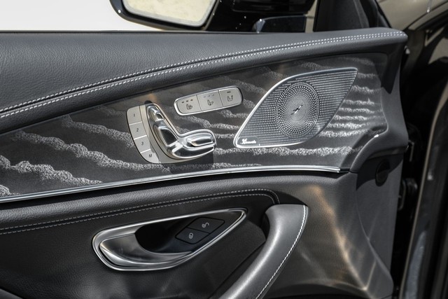 Mercedes-Benz CLS 450 Vehicle Main Gallery Image 41