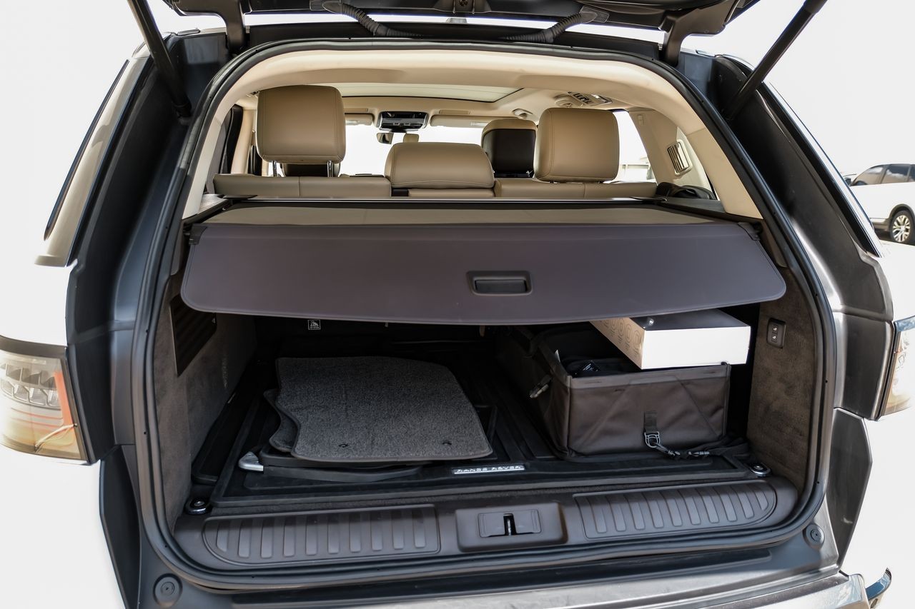 Land Rover Range Rover Sport Vehicle Main Gallery Image 49