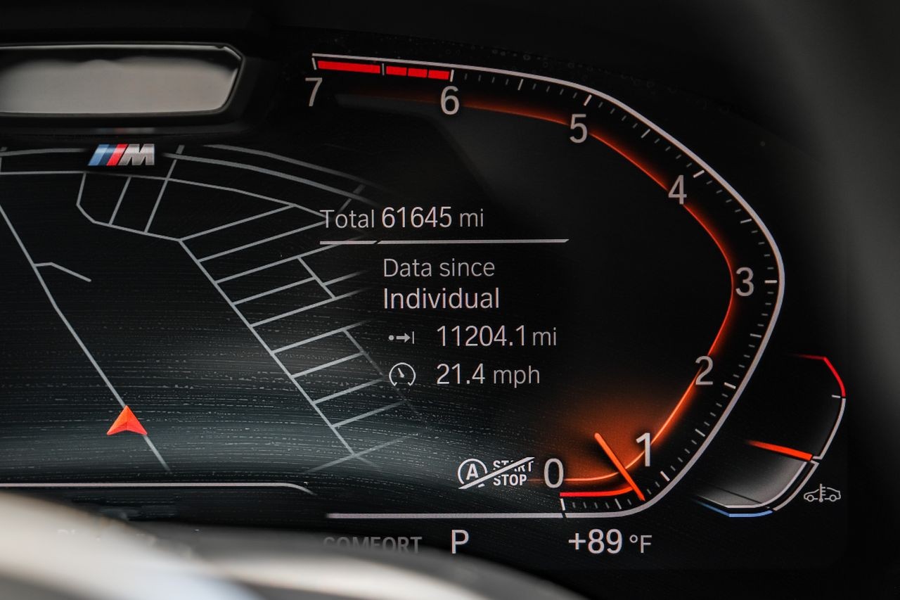 BMW 7 Series Vehicle Main Gallery Image 17