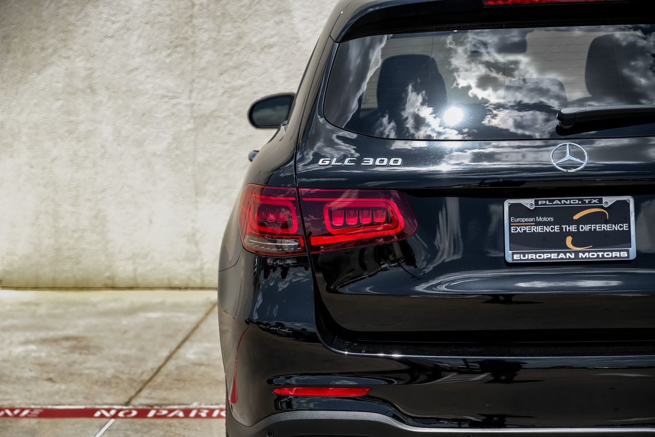 Mercedes-Benz GLC Vehicle Main Gallery Image 47