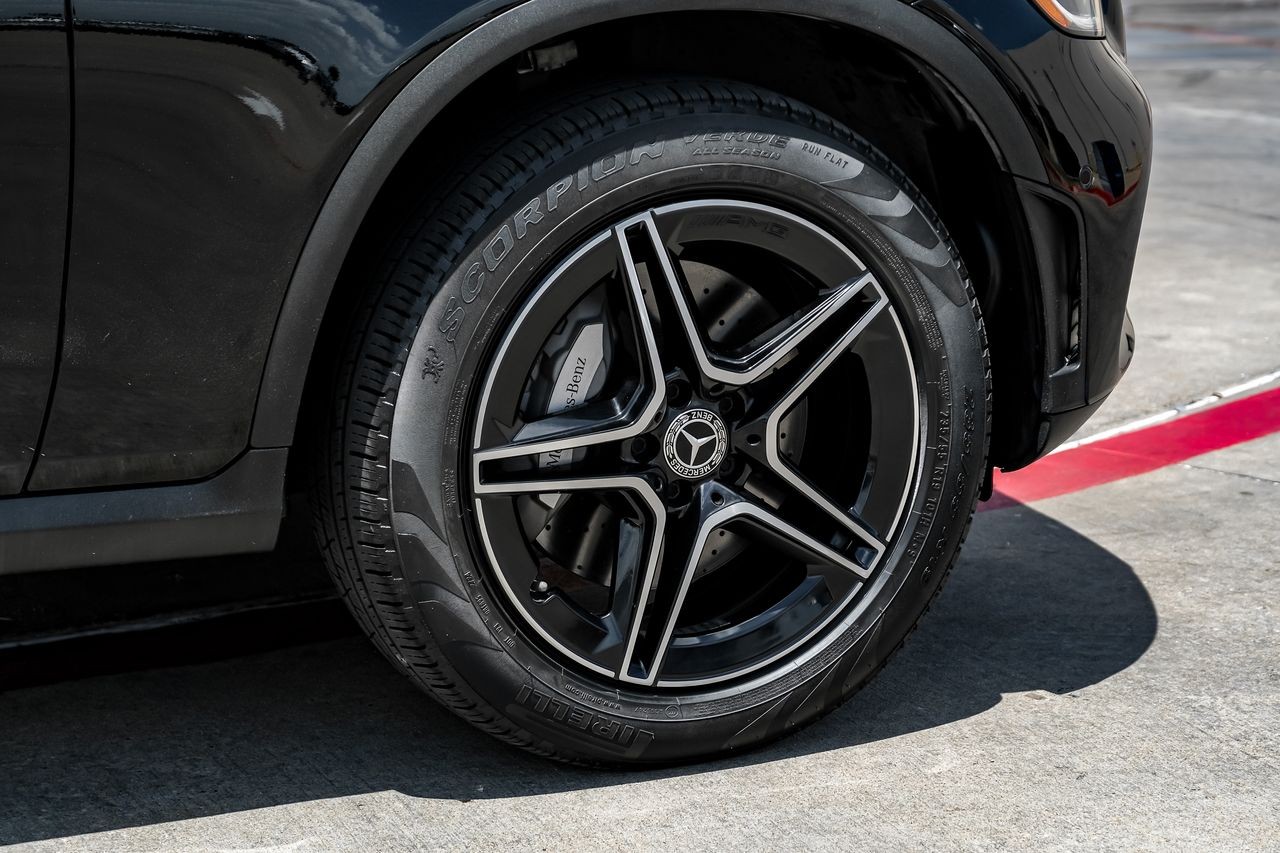 Mercedes-Benz GLC Vehicle Main Gallery Image 53