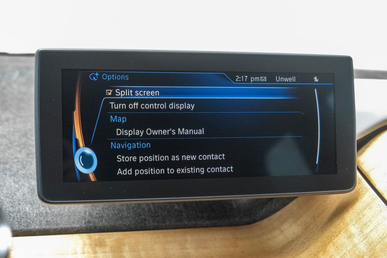 BMW i3 Vehicle Main Gallery Image 26