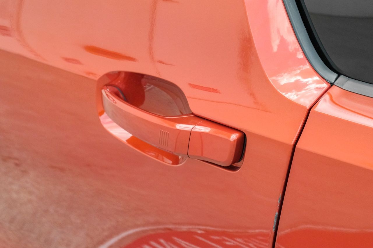 BMW i3 Vehicle Main Gallery Image 32