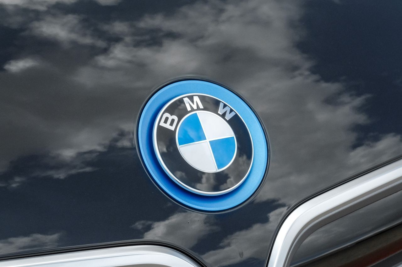 BMW i3 Vehicle Main Gallery Image 38