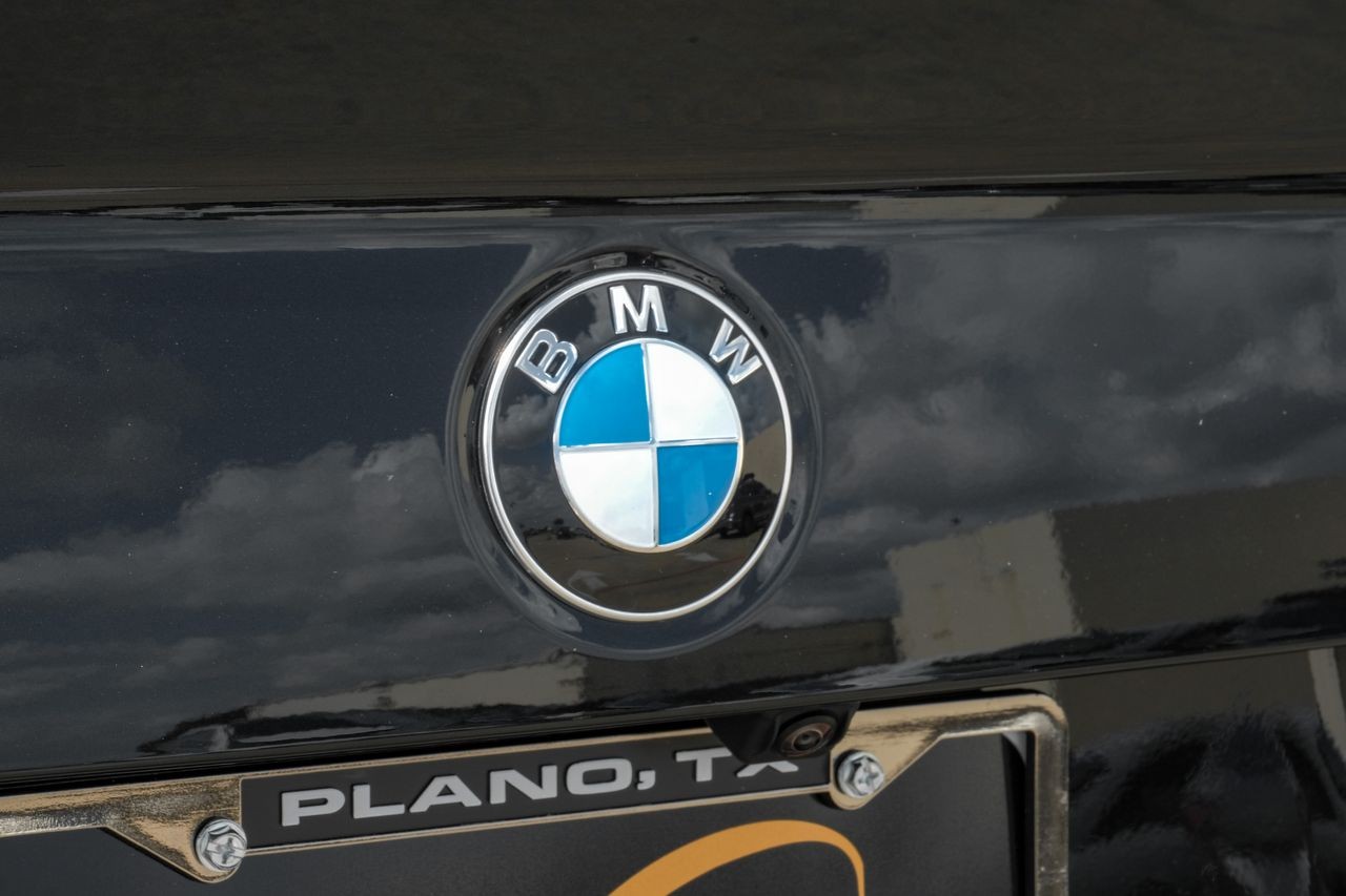 BMW 2 Series Vehicle Main Gallery Image 45