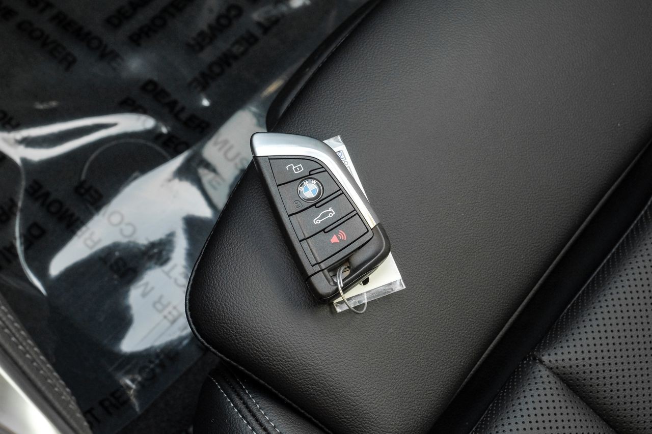 BMW 2 Series Vehicle Main Gallery Image 50