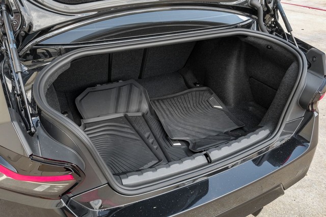 BMW 2 Series Vehicle Main Gallery Image 47