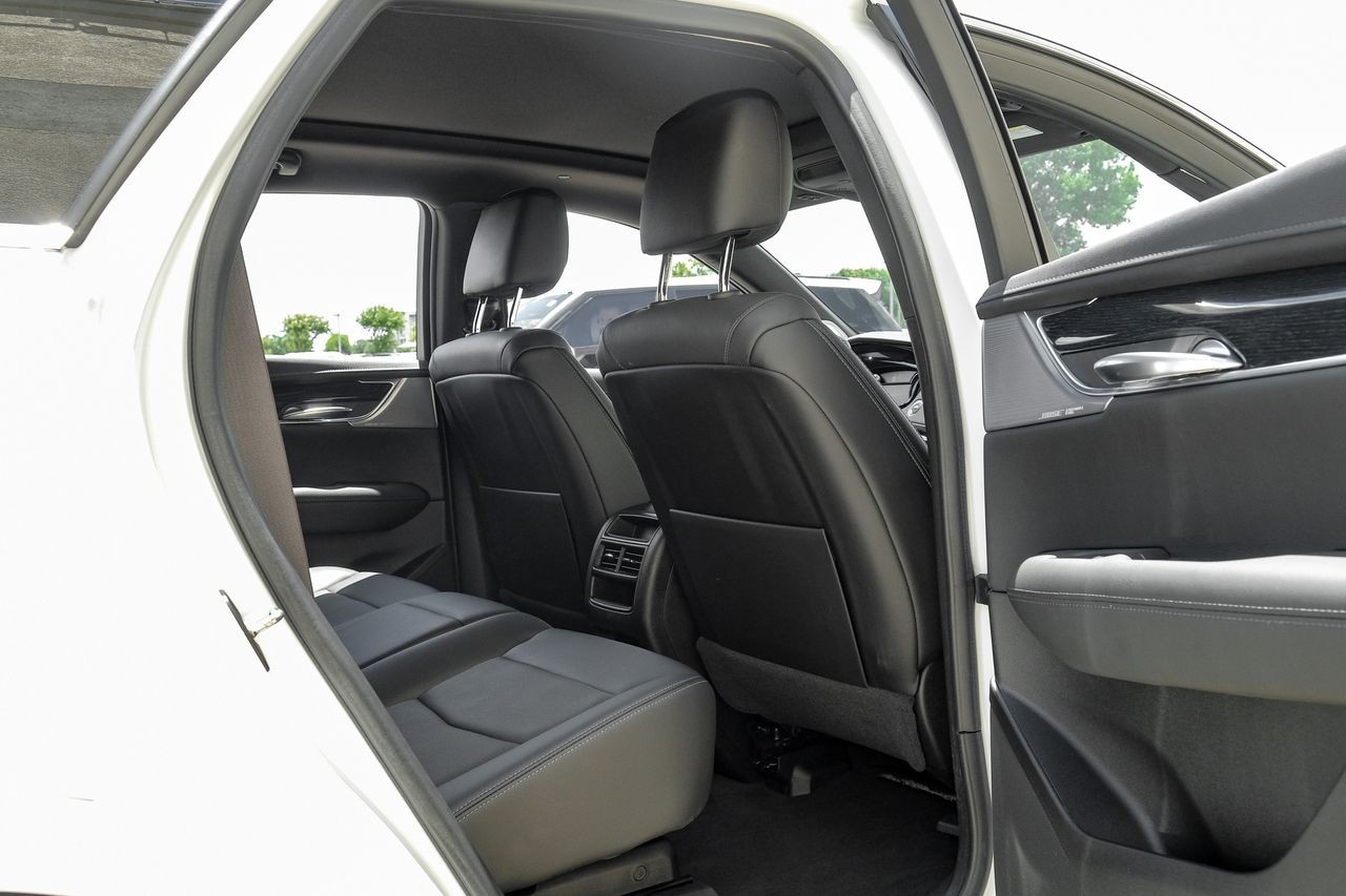 Cadillac XT5 Vehicle Main Gallery Image 46