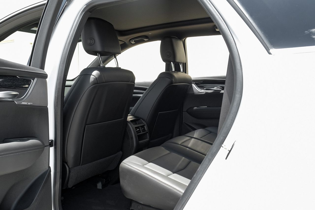 Cadillac XT5 Vehicle Main Gallery Image 48