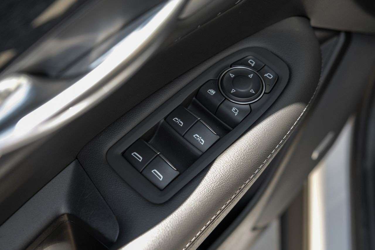 Cadillac XT5 Vehicle Main Gallery Image 53