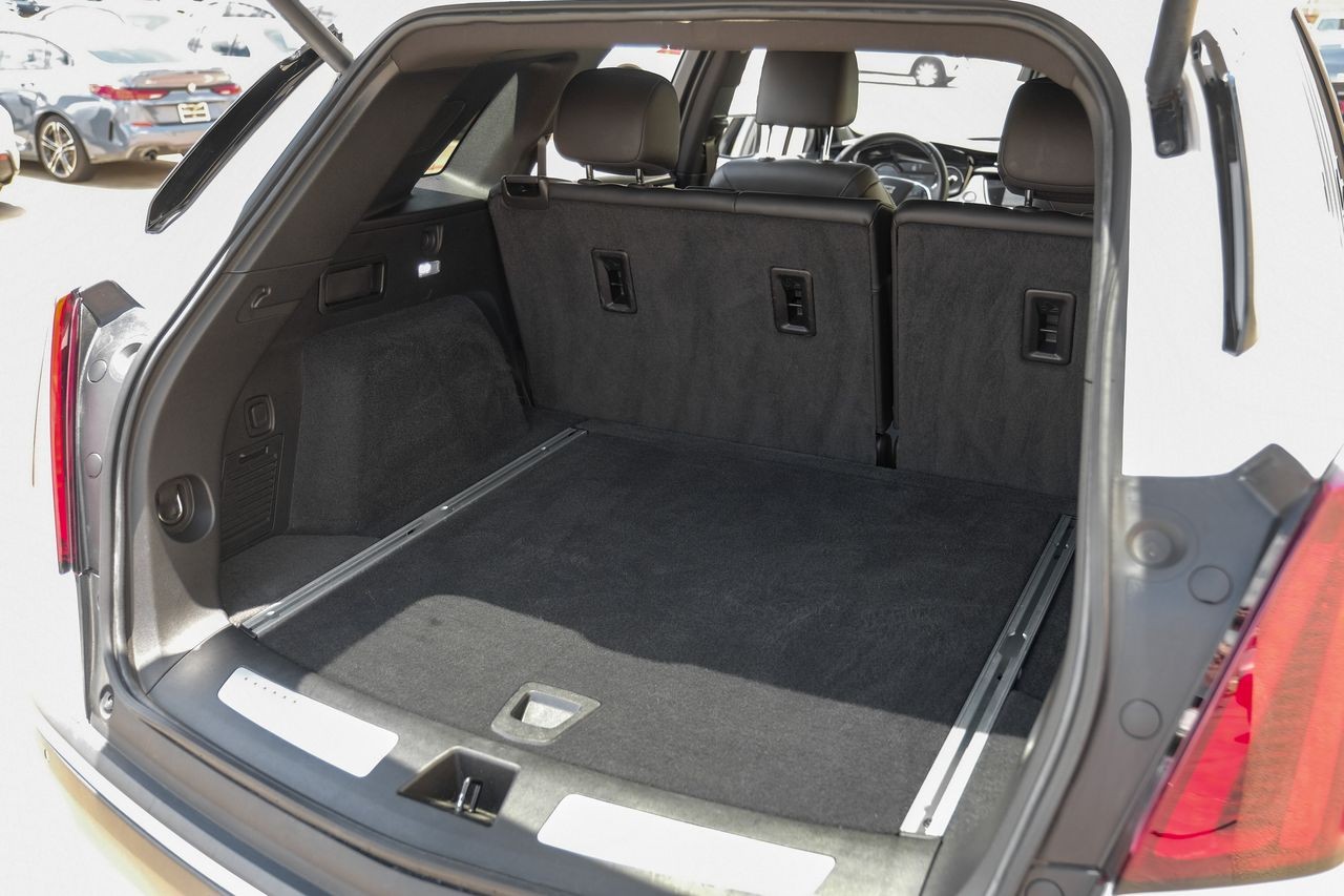Cadillac XT5 Vehicle Main Gallery Image 57