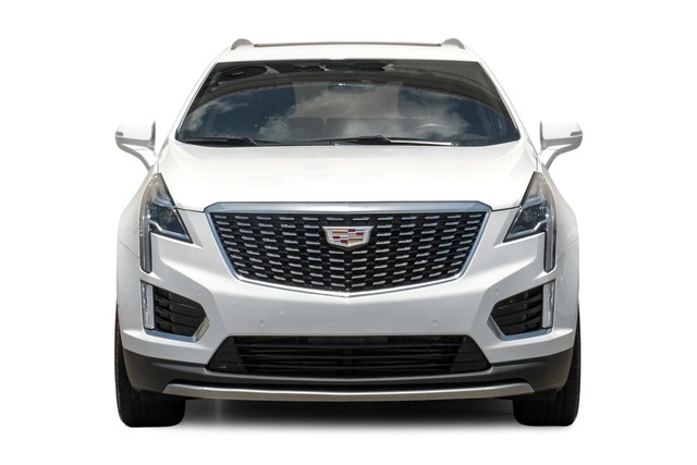 Cadillac XT5 Vehicle Main Gallery Image 06