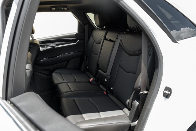 Cadillac XT5 Vehicle Main Gallery Image 49