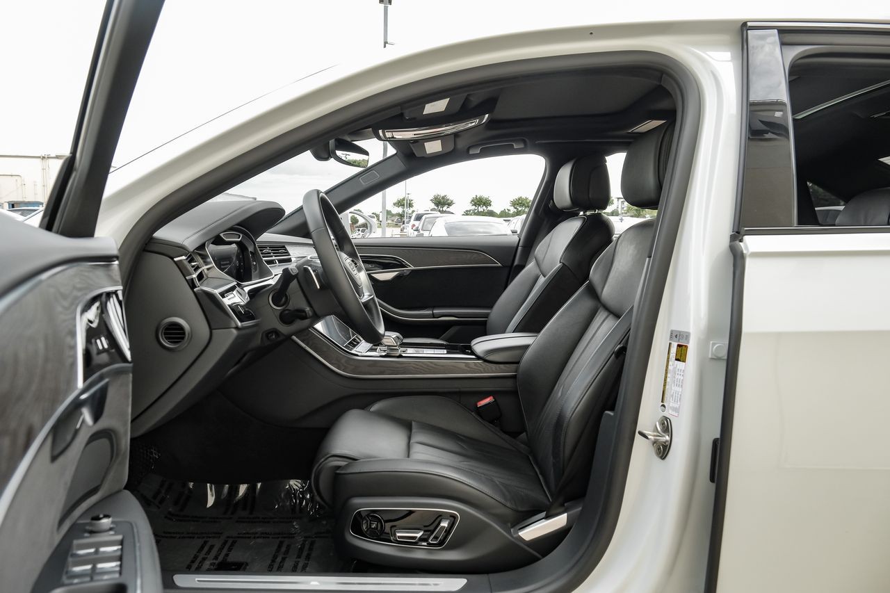 Audi A8 Vehicle Main Gallery Image 04