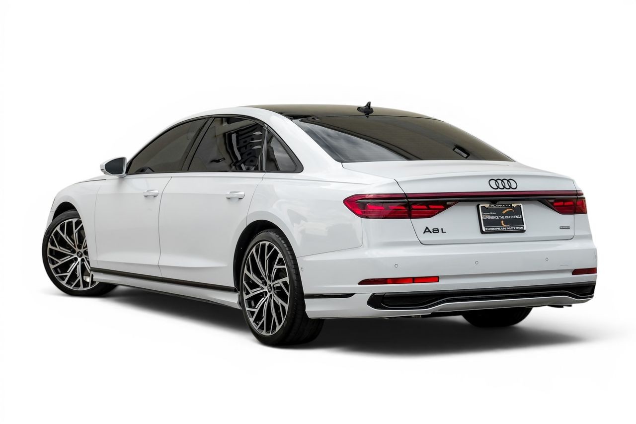 Audi A8 Vehicle Main Gallery Image 10