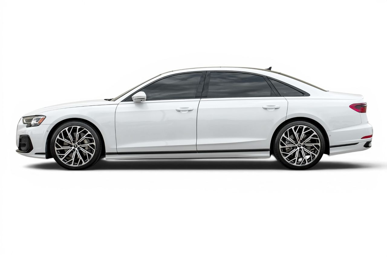 Audi A8 Vehicle Main Gallery Image 11