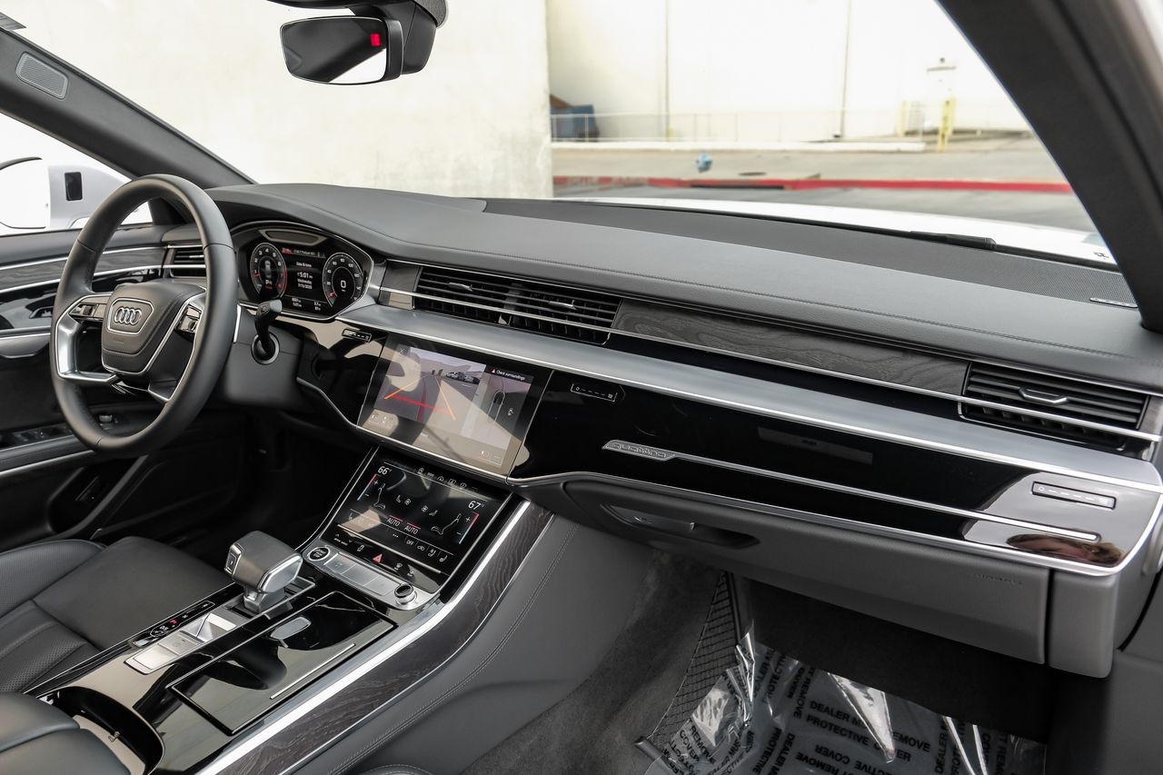 Audi A8 Vehicle Main Gallery Image 14