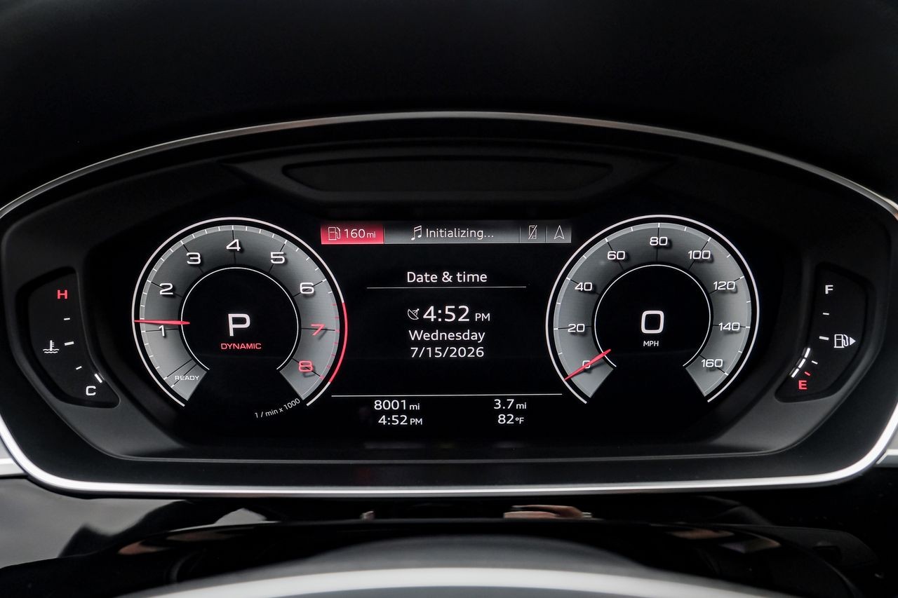 Audi A8 Vehicle Main Gallery Image 22