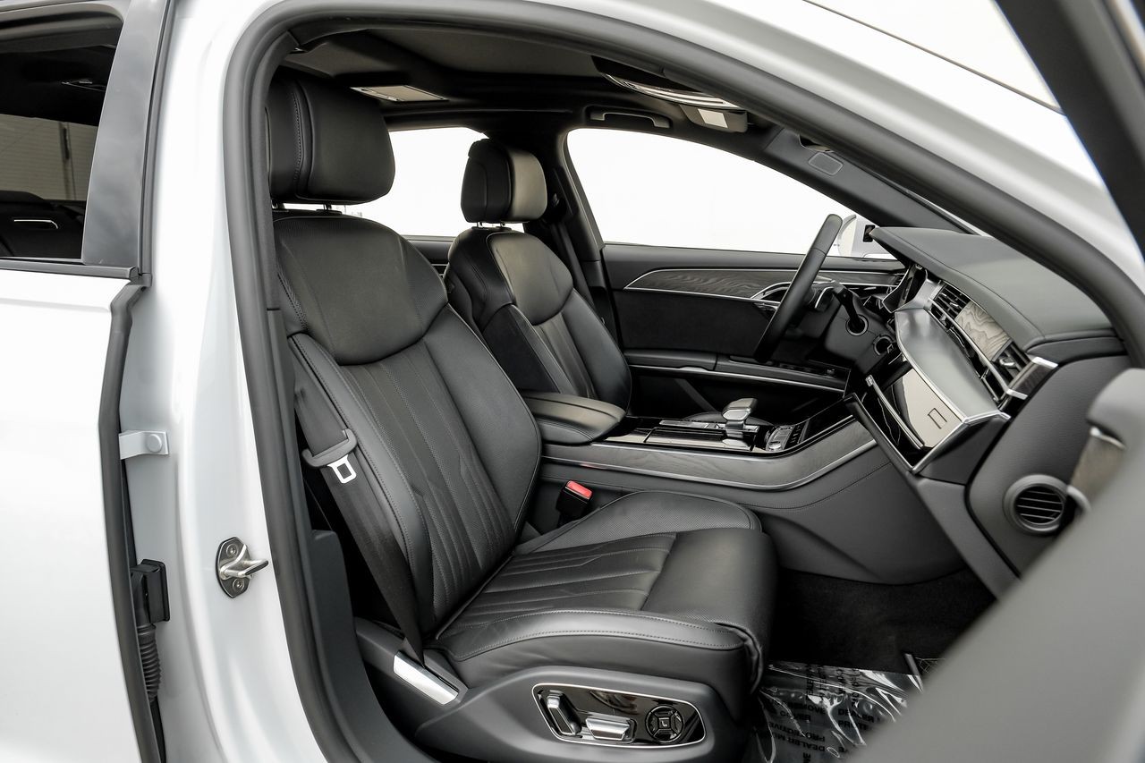 Audi A8 Vehicle Main Gallery Image 44