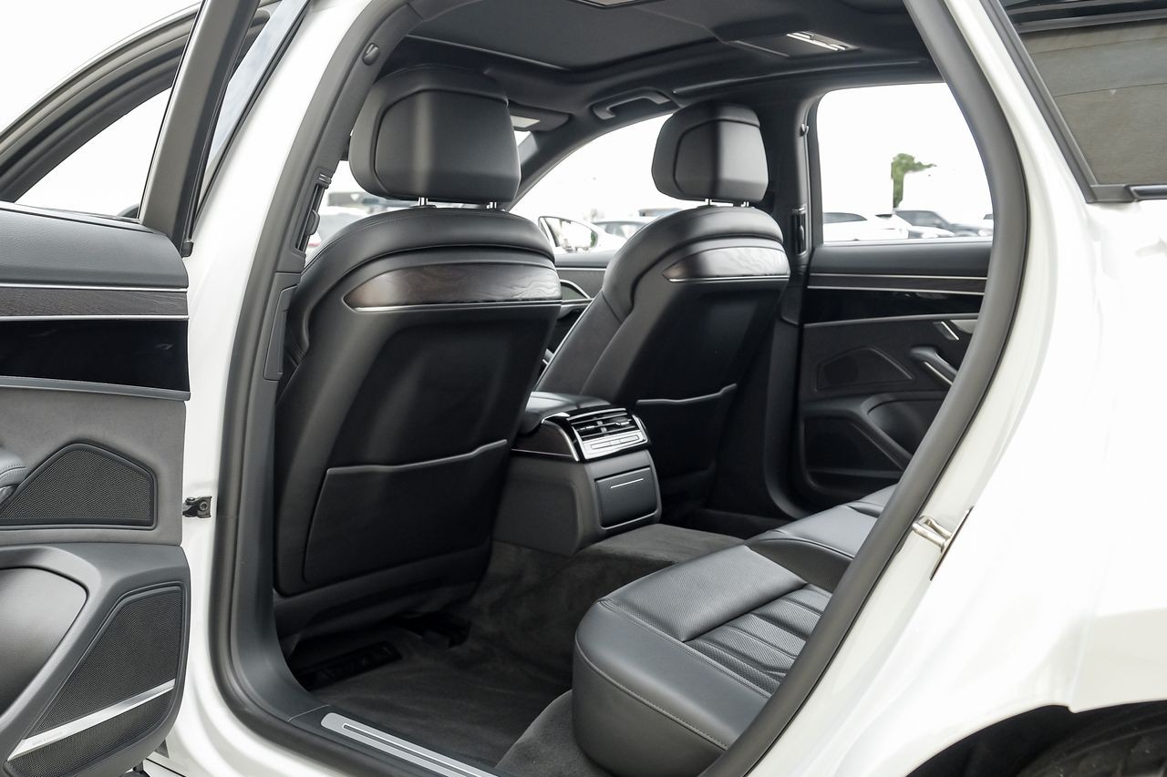 Audi A8 Vehicle Main Gallery Image 50
