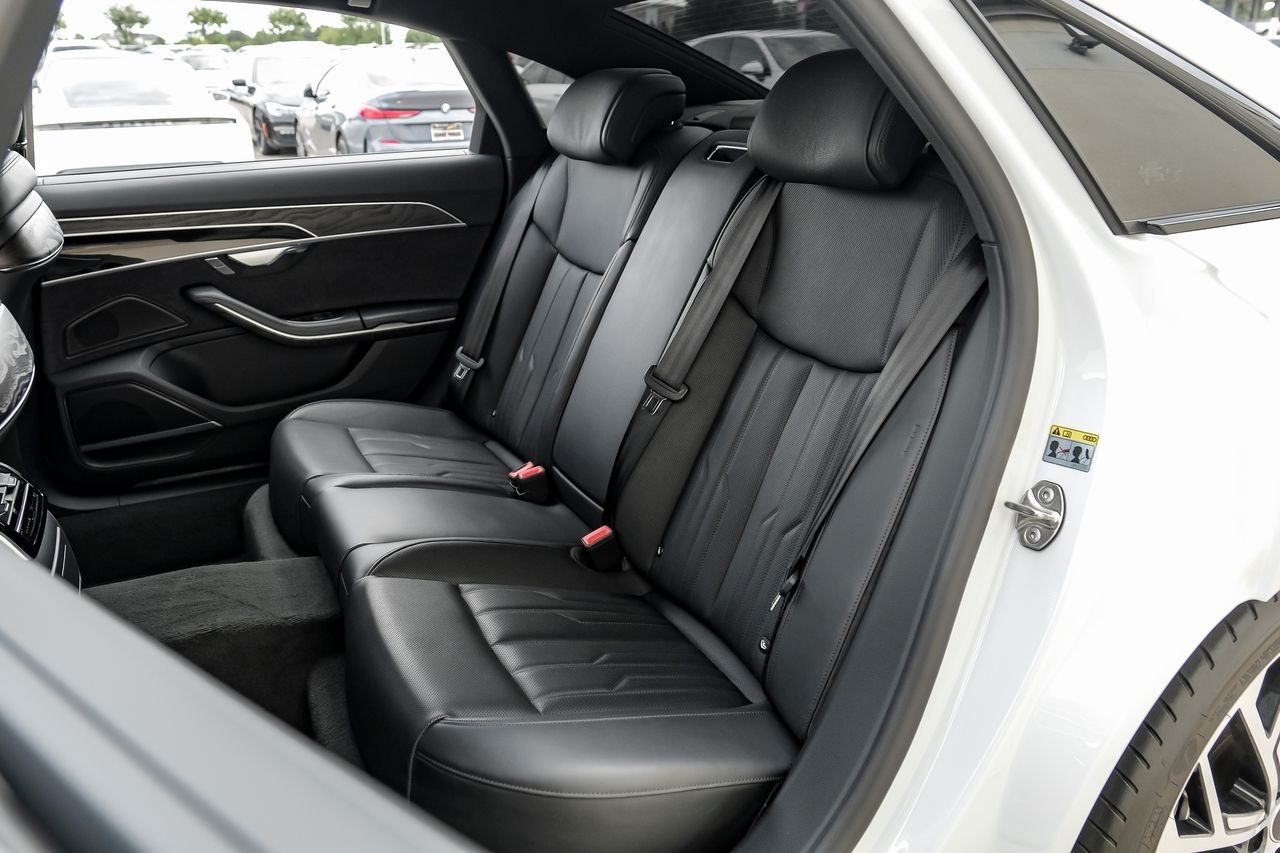 Audi A8 Vehicle Main Gallery Image 51