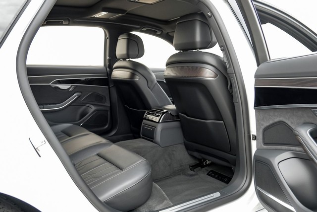 Audi A8 Vehicle Main Gallery Image 47