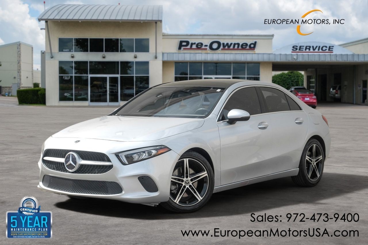 Mercedes-Benz A 220 Vehicle Main Gallery Image 01