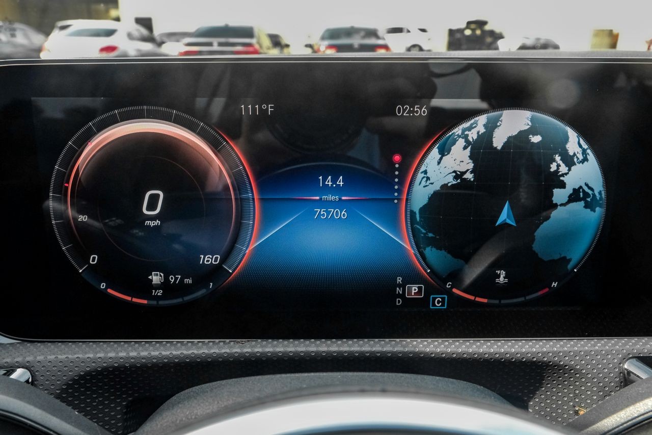 Mercedes-Benz A 220 Vehicle Main Gallery Image 20