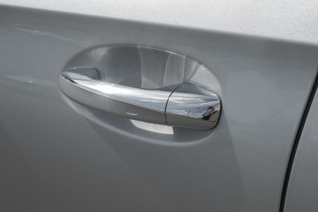 Mercedes-Benz A 220 Vehicle Main Gallery Image 42