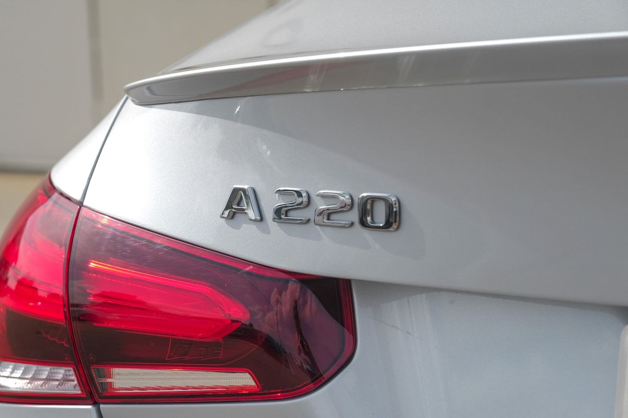 Mercedes-Benz A 220 Vehicle Main Gallery Image 53