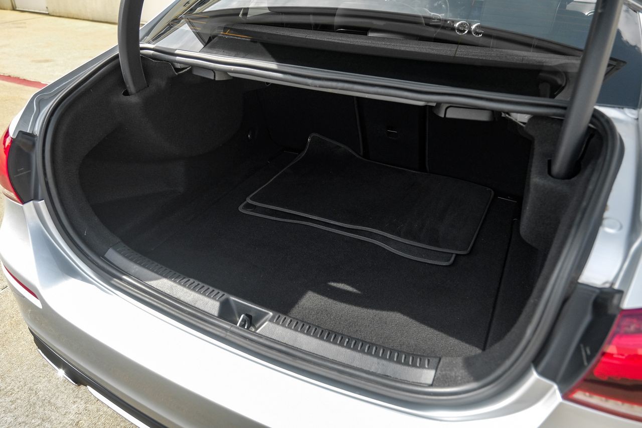Mercedes-Benz A 220 Vehicle Main Gallery Image 55
