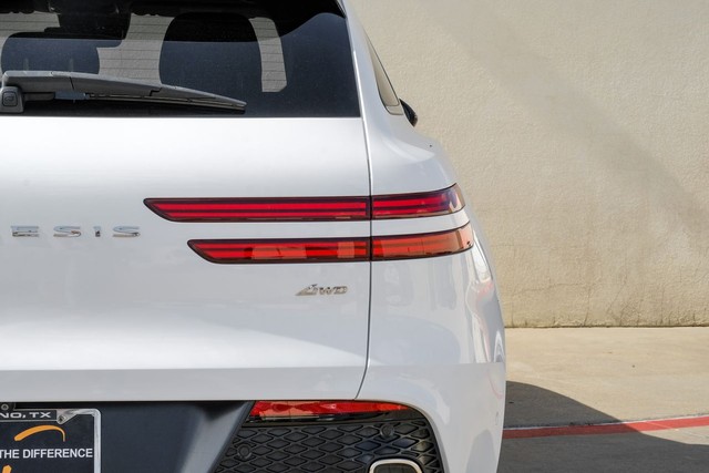 Genesis GV70 Vehicle Main Gallery Image 61