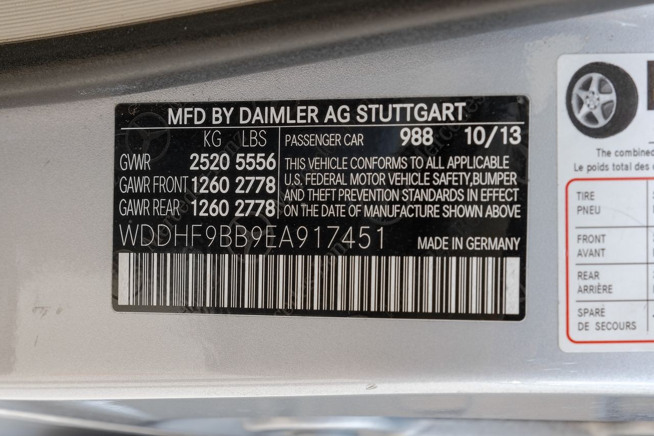 Mercedes-Benz E 550 Vehicle Main Gallery Image 67