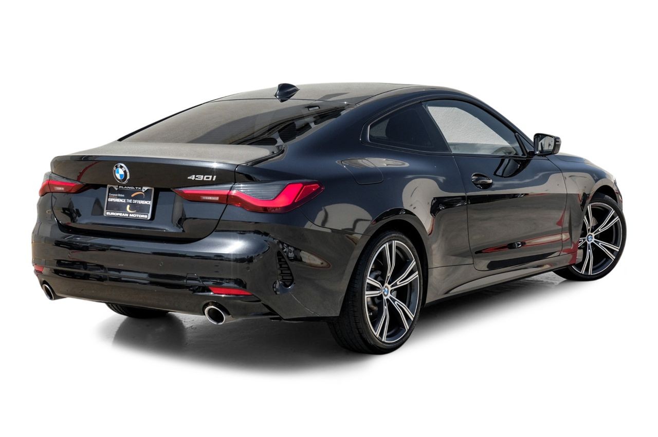BMW 430i Vehicle Main Gallery Image 09