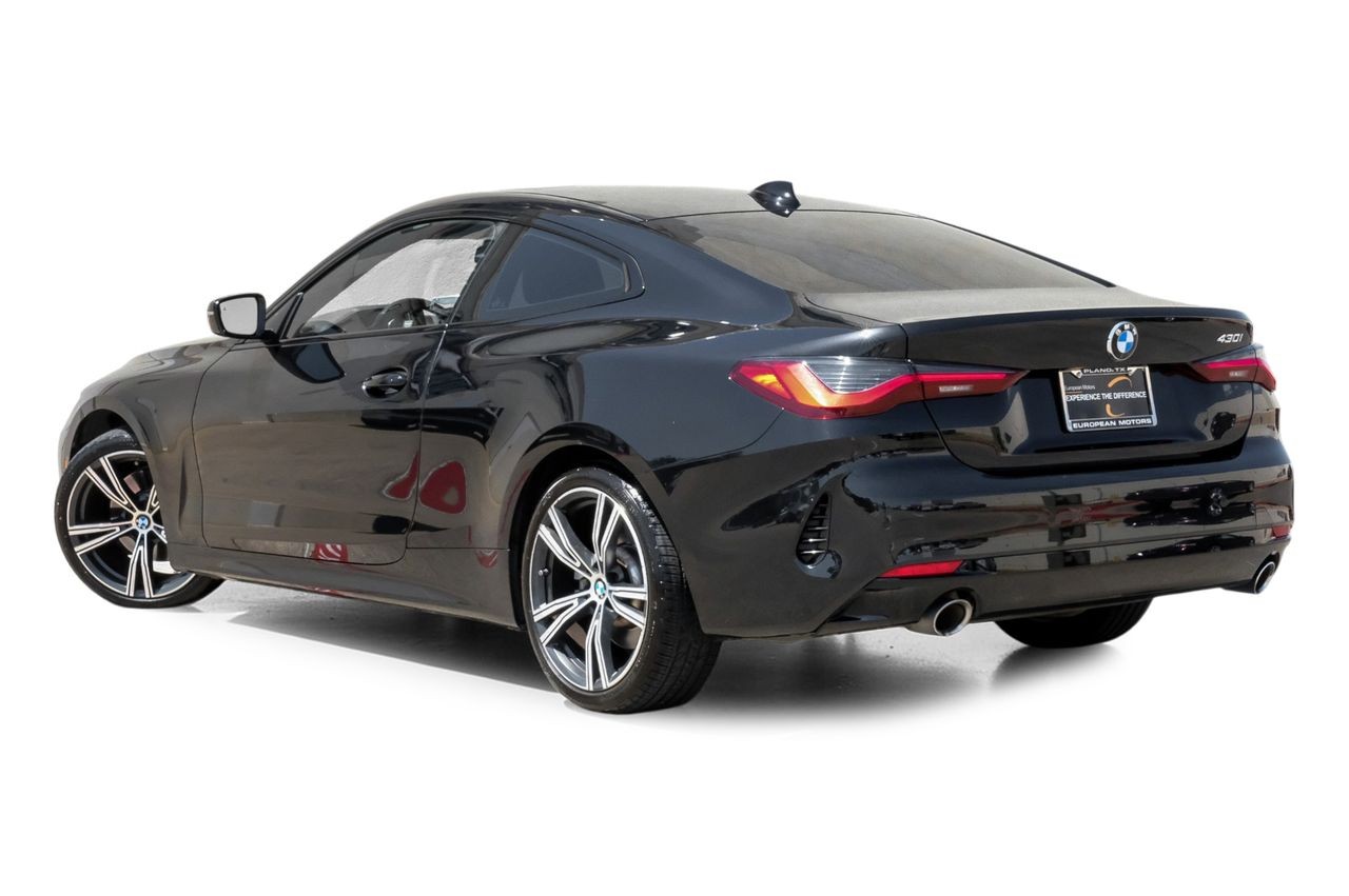 BMW 430i Vehicle Main Gallery Image 11