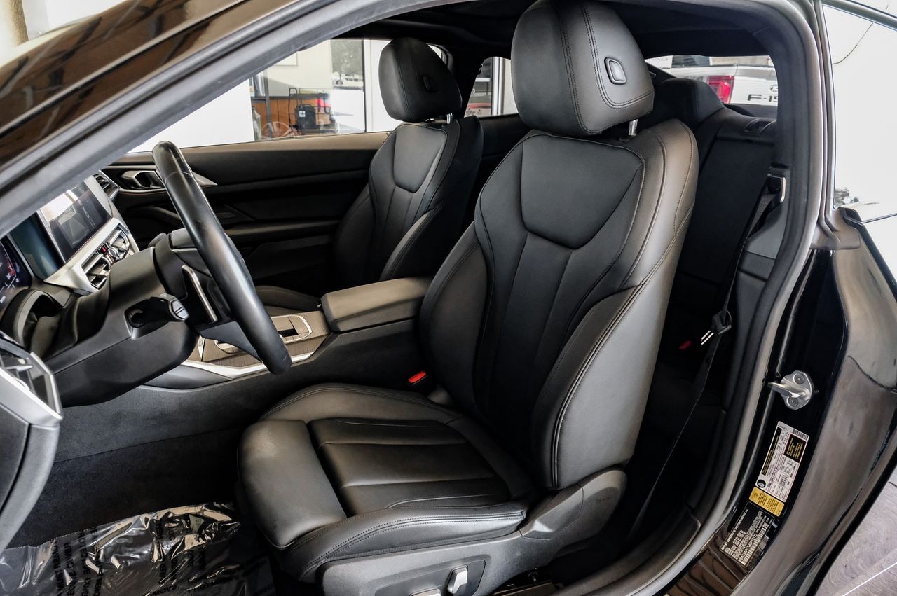 BMW 430i Vehicle Main Gallery Image 28