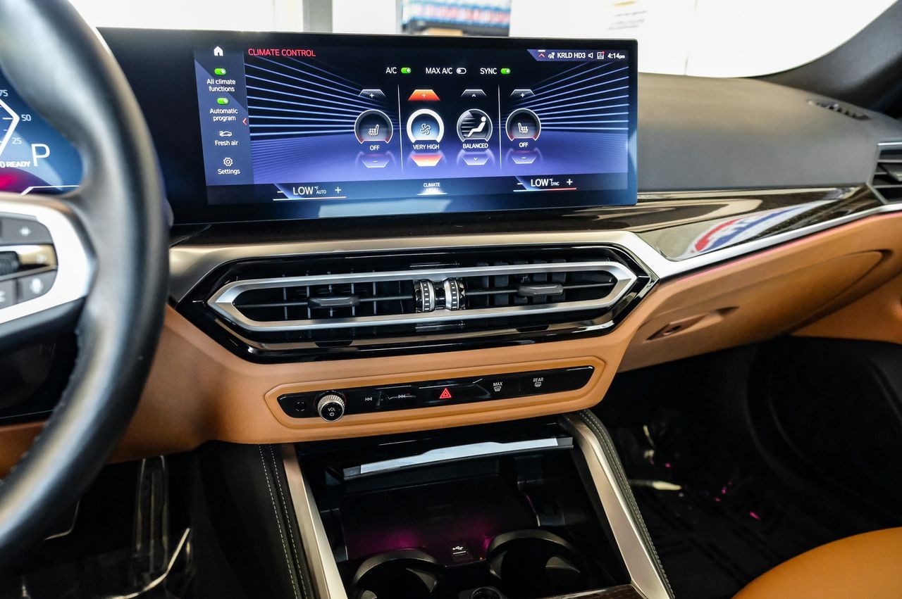 BMW i4 Vehicle Main Gallery Image 27