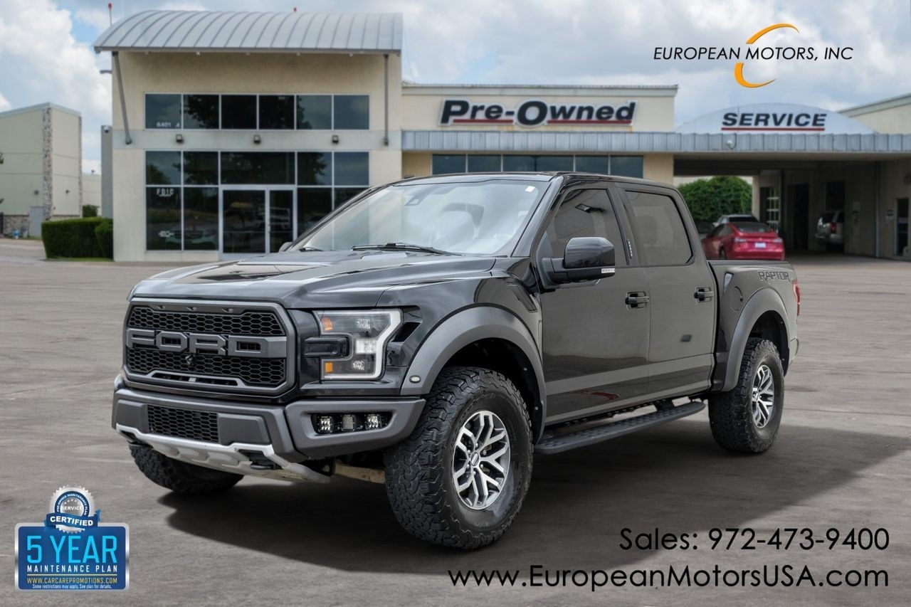 Ford F-150 Vehicle Main Gallery Image 01