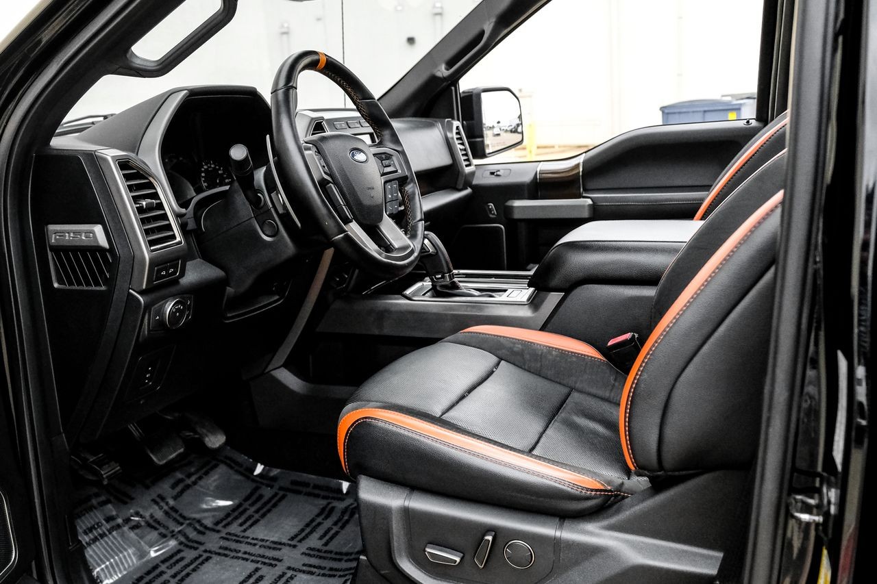 Ford F-150 Vehicle Main Gallery Image 03